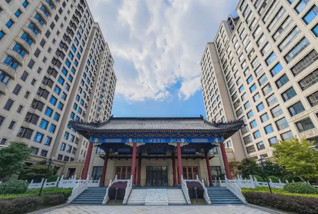 北99时代笔触绘就上海清雅画卷！冰球突破游戏上海古北99发布：古(图28)